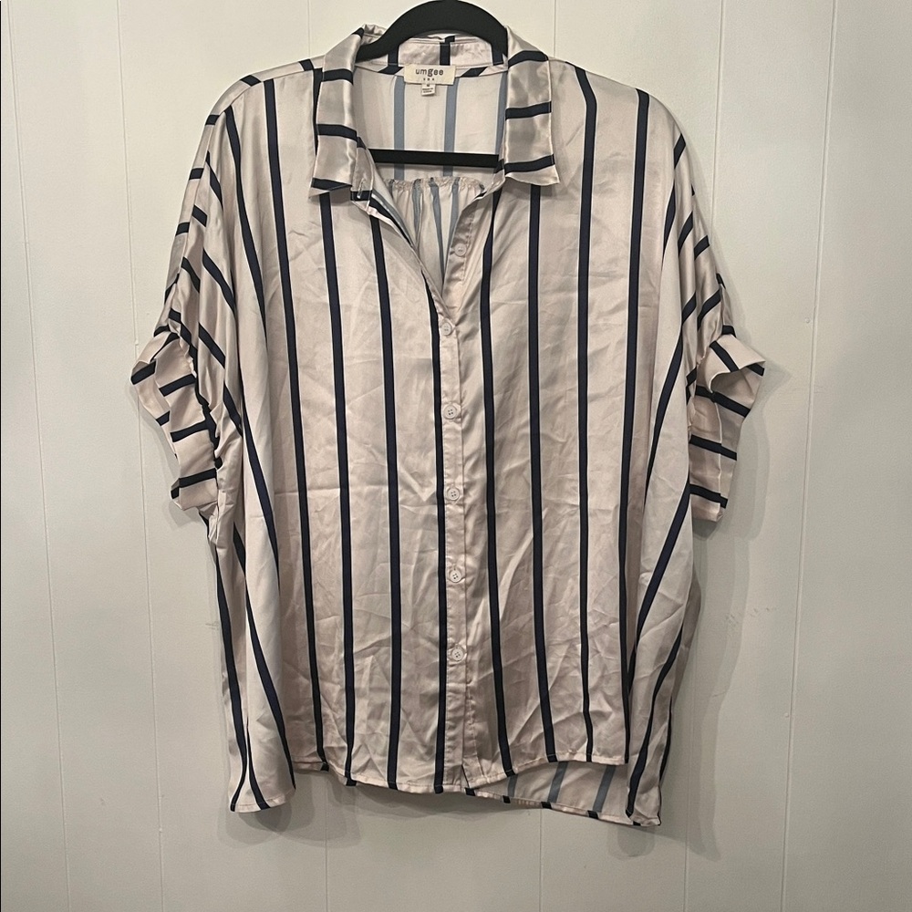 Umgee Beige and Navy Vertical Stripe Button-Up Shirt